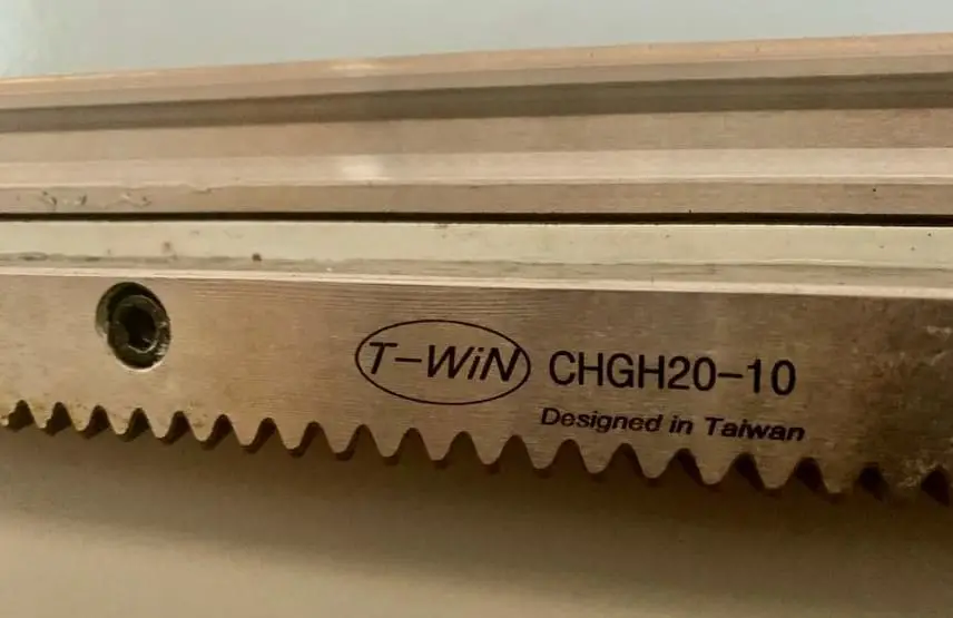 Centro de Usinagem Router CNC AL- 2030-4S, 04 Spindles Simultâneos, Marca Alca, 380 Volts, Modelo Smart