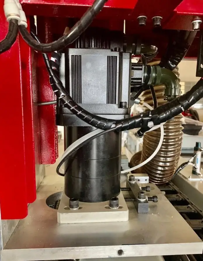 Centro de Usinagem Router CNC AL- 2030-4S, 04 Spindles Simultâneos, Marca Alca, 380 Volts, Modelo Smart