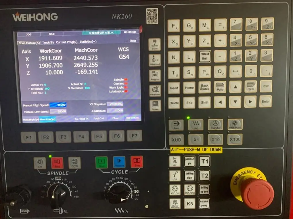 Centro de Usinagem Router CNC AL- 2030-4S, 04 Spindles Simultâneos, Marca Alca, 380 Volts, Modelo Smart